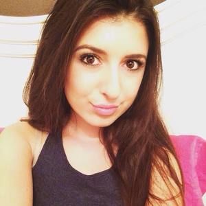 Meet your Posher, Aly